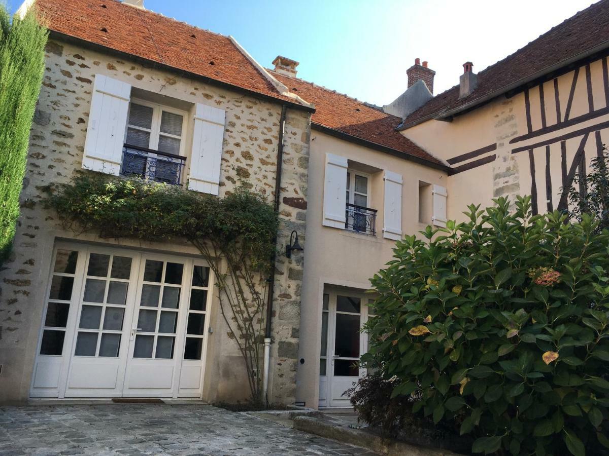 La Maison D'Emilie - Chambres D'Hotes Chaumes-en-Brie Exteriör bild